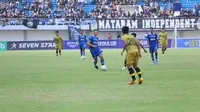 Pertandingan uji coba antara PSIM kontra Persekat Tegal yang digelar di Stadion Mandala Krida, Yogyakarta, Minggu (27/8/2023). (Dokumentasi PSIM)
