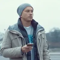 Nicholas Saputra bintangi drama internet 'Nic and Mar'. Foto: Youtube