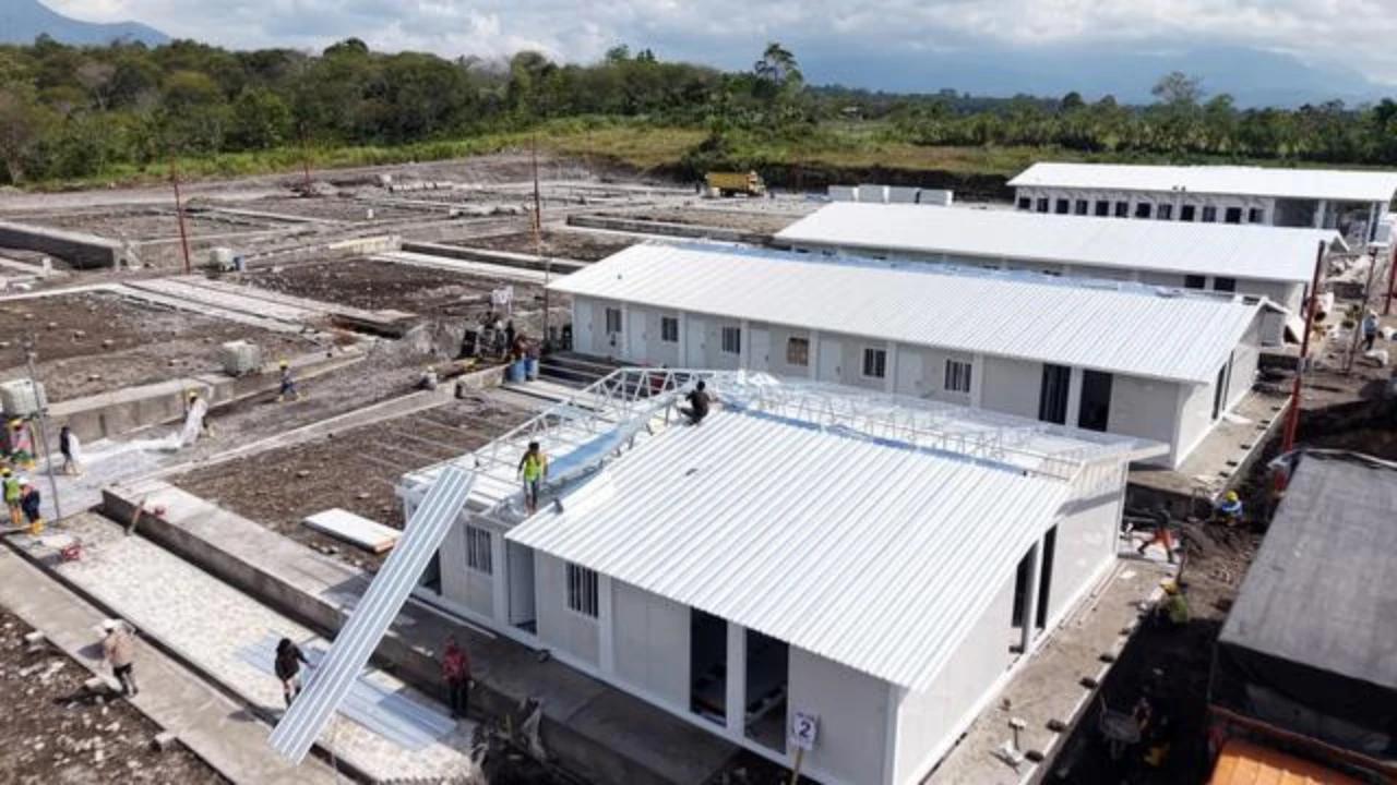 Rapat Bareng Satgas, DPR Soroti Huntara Tak Terkoneksi dengan Fasilitas Pendidikan