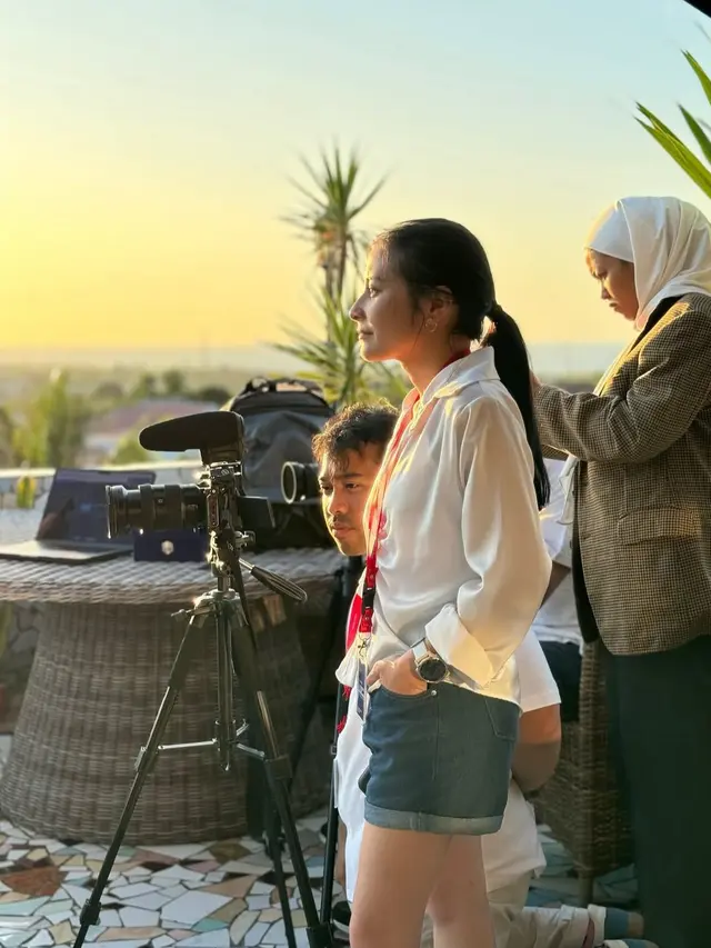 Prilly Latuconsina Rayakan Semua Versi Dirinya Pada Hari Kartini (Instagram/@prillylatuconsina96)