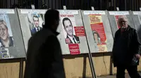Poster kandidat Pilpres Prancis 2017 (AP)