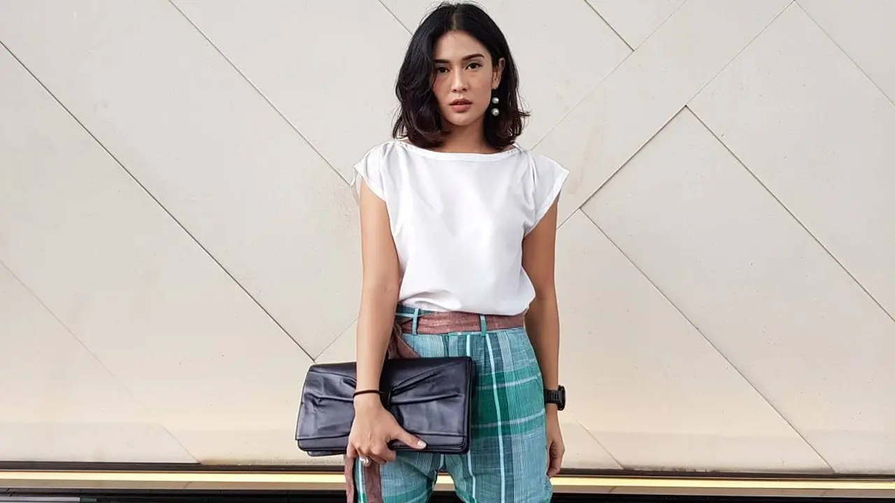 [Bintang] Dian Sastrowardoyo