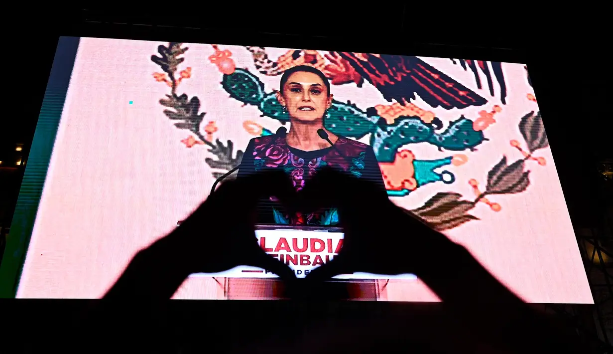 Claudia Sheinbaum menyebut pemilu merupakan hari yang bersejarah. (Pedro Pardo/AFP)