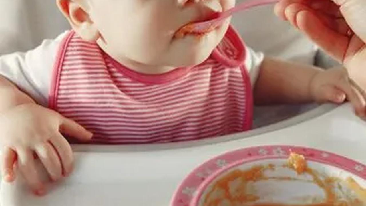 Mengapa bayi membutuhkan asupan lain di usia 6 bulan?