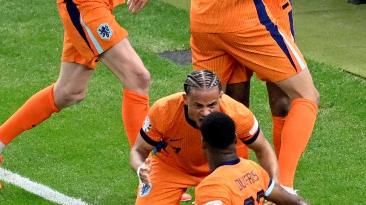 Gol tersebut menjadi penentu kemenangan bagi Tim Oranye. Foto: Reuters<br>