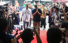FOTO: Senyuman Bobby Nasution Disambut Red Carpet Saat Sambangi Markas DPP PKB