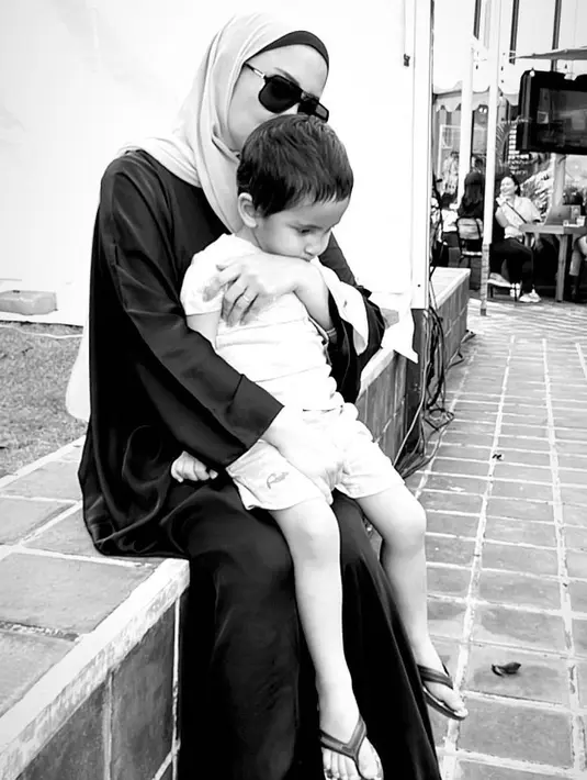 [Instagram/tiaivankka]