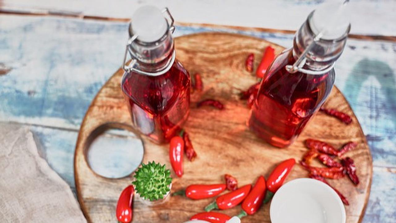 8 Efek Samping Konsumsi Chili Oil Bagi Kesehatan, Picu GERD hingga Wasir