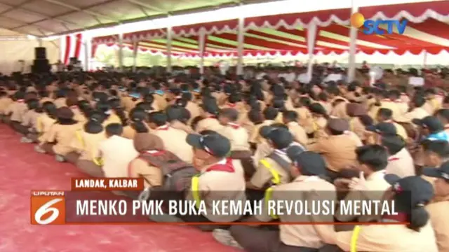 Menko PMK Puan Maharani buka acara Kemah Revolusi Mental serta berikan sejumlah bantuan sosial di Landak, Kalimantan Barat.