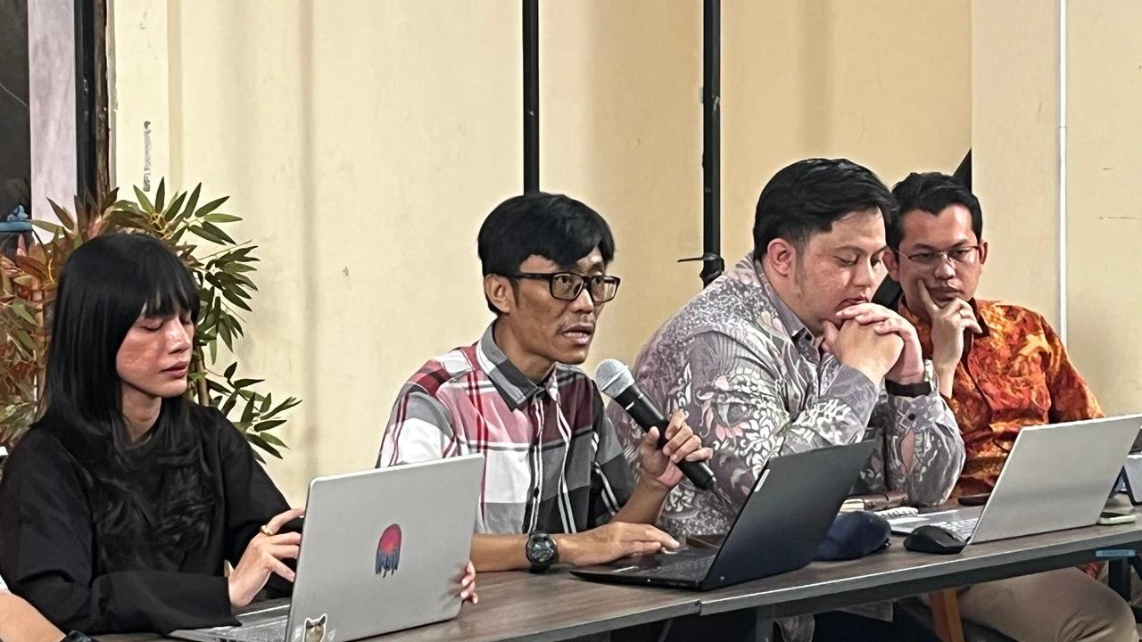12 Hari Pasca Disiram Air Keras, Kondisi Aktivis Andrie Yunus Masih Dirawat Intensif di RSCM