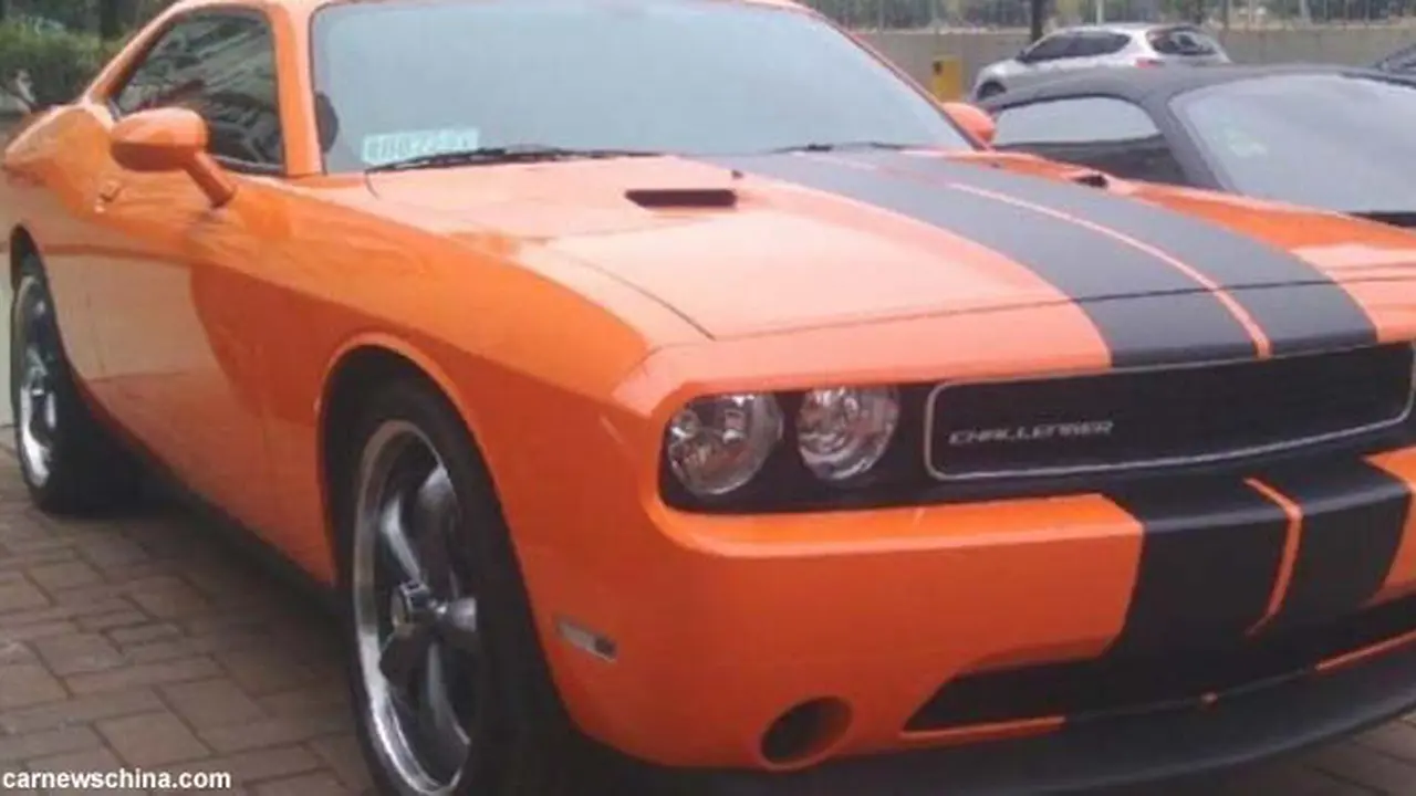 dodge-challenger-140214b.jpg