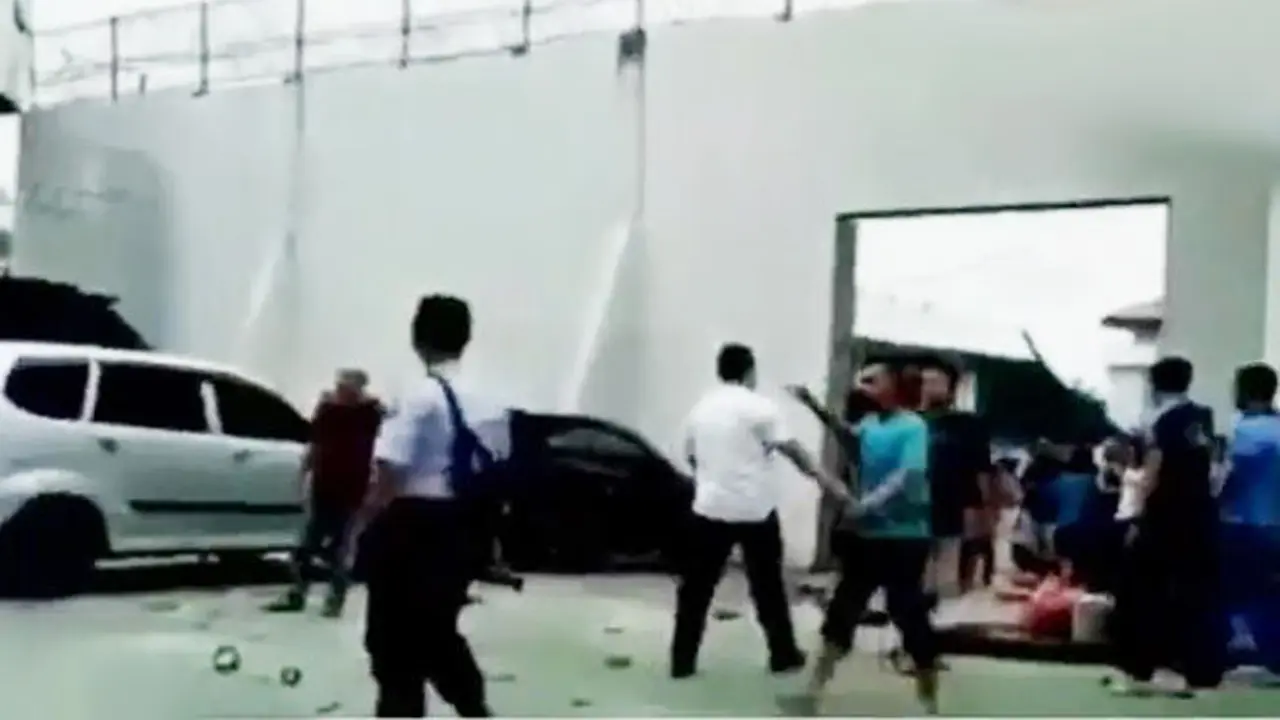 Segmen 1: Video Napi Kabur hingga Wisata Karangan Bunga Ahok 