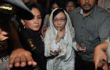 Shock divonis 2,5 tahun, Nunun dilarikan ke RS