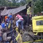 Kecelakaan maut di Km 75 Jalan Raya Cianjur-Sukabumi diduga rem truk blong, 10 orang tewas. (Liputan6.com/