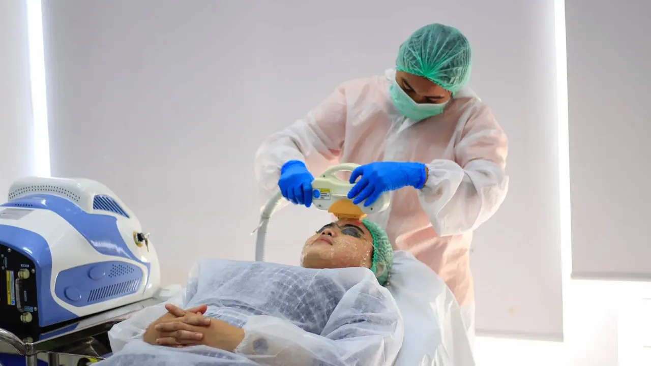Perawatan wajah di NMW Clinic/dok. NMW Clinic
