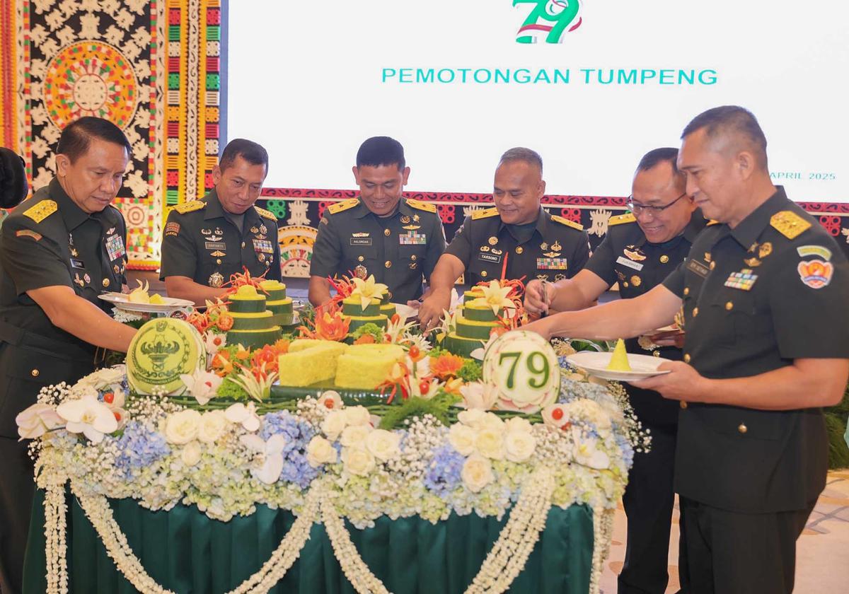 FOTO: Kebersamaan Kasad Bersama Istri Prajurit TNI AD