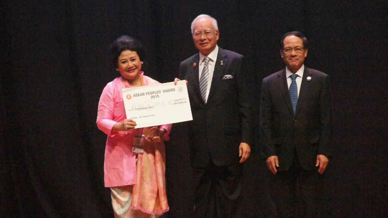 Prita Kemal Gani, Perempuan Indonesia Raih ASEAN People's Award