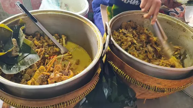 Rekomendasi Tempat Makan Siang di Solo Ala Warlok
