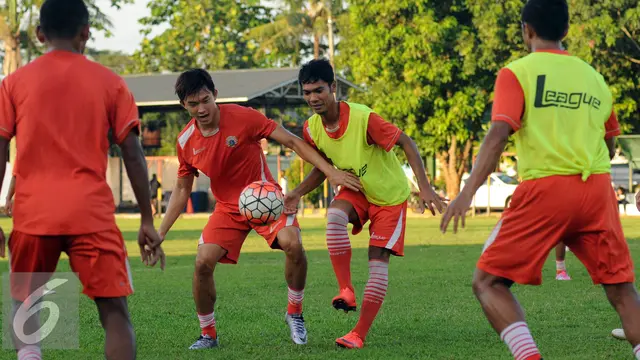20160616-Jelang Persija vs Arema Cronus-Latihan Persija-Jakarta- Helmi Fithriansyah