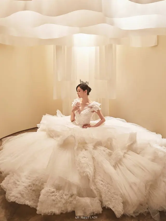 Deretan Gaun Pengantin ala KDrama yang Lagi Viral di Media Sosial