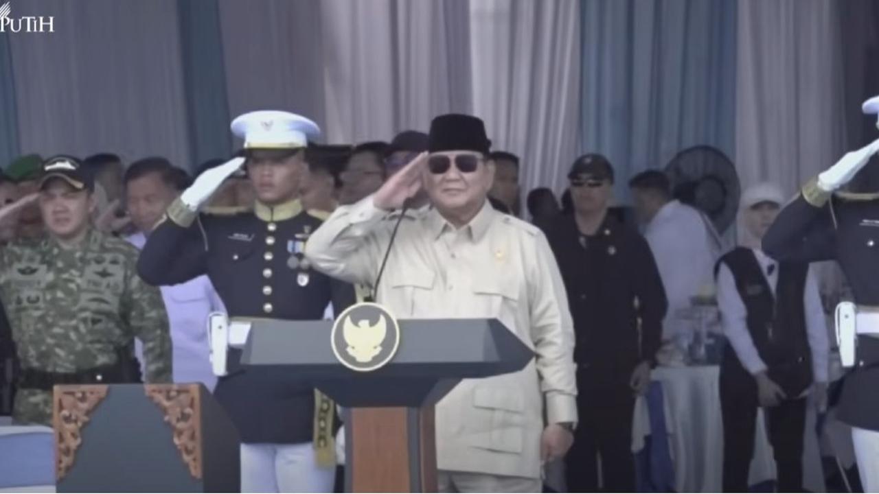 Bareng Wapres Gibran dan Panglima TNI, Presiden Prabowo Berlayar ke Teluk Jakarta Naik RJW-992