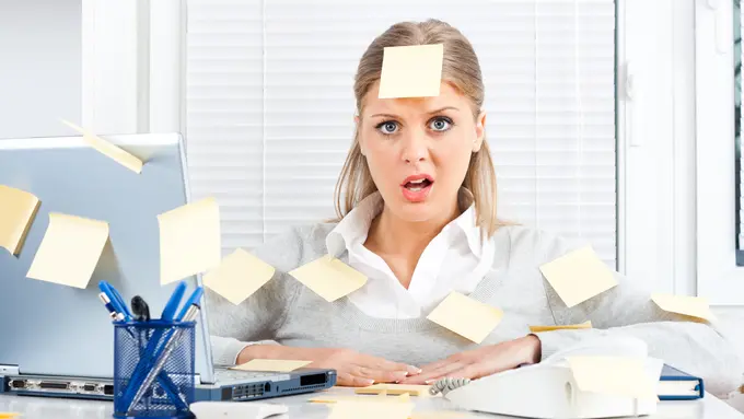 3 Cara Agar Kamu Tidak Selalu Sibuk di Kantor