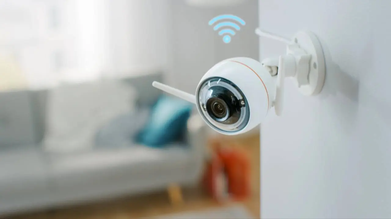 Pergi Tenang Tanpa Waswas, Ini Tips Memilih CCTV WiFi untuk Pantau Rumah dan Rekomendasinya
