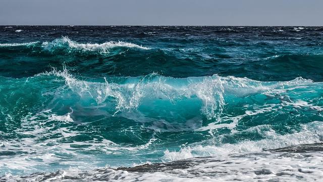 <span>Ilustrasi gelombang laut (Sumber: Pixabay)</span>
