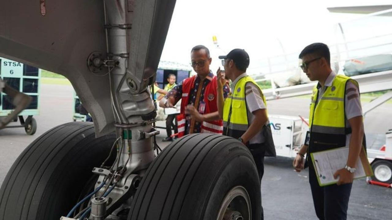 Kemenhub Perkuat Keselamatan Penerbangan di Bandara Komodo Jelang Libur Nataru