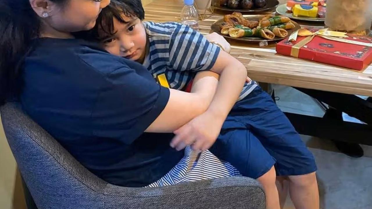 Potret Terbaru Choi Siwon Senyumnya Mirip Rafathar