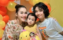 6 Potret Lucu Ulang Tahun Ke-2 Sumehra Keponakan Ayu Ting Ting, Tiba-Tiba Kangen Sang Adik yang Meninggal Dunia