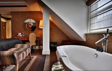 10 Desain Unik Model Kamar Mandi Bergaya Mediterania yang Elegan dan Nyaman