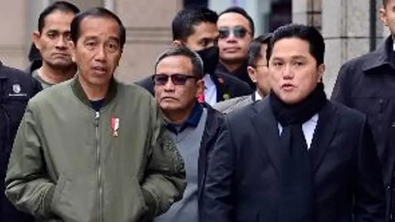 Kunjungan ke Jerman Bareng Erick Thohir, Jaket Jokowi di Tengah Cuaca Dingin Bikin Salfok