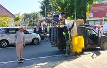 Volume Sampah Pengantar Haji Mataram Melonjak Hingga Satu Ton Per Hari