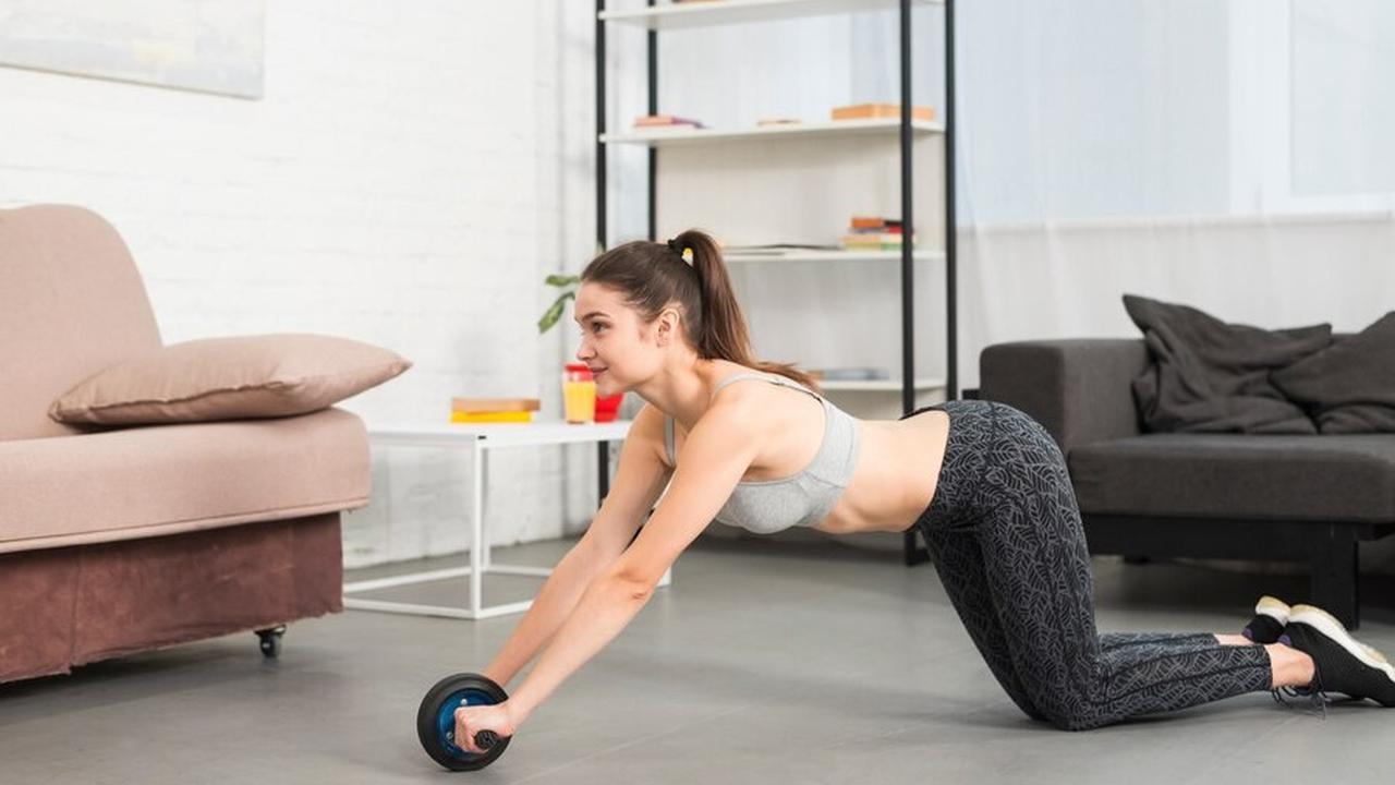 8.&nbsp;Ab Wheel: Melatih Otot Inti Tubuh Anda