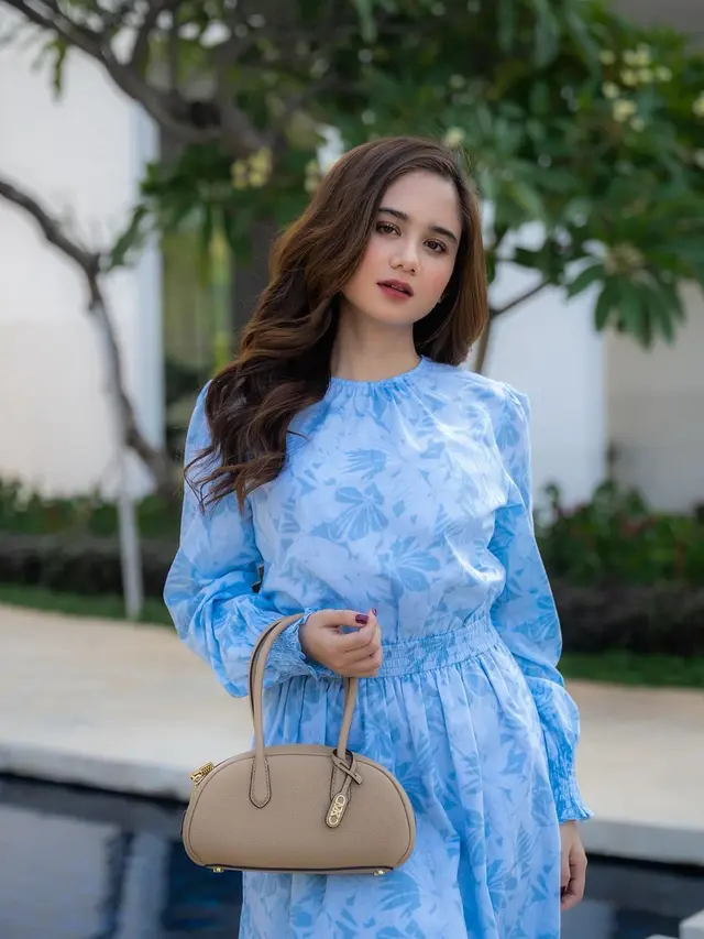 6 Potret Cantik Calon Mantu Maia Estianty, Tissa Biani Unggah Foto Bare Face Tanpa Filter