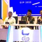 Direktur Jenderal Pajak Kementerian Keuangan (Kemenkeu) Suryo Utomo, dalam media briefing di kantor DJP, Jakarta, Kamis (11/5/2023). Suryo mengatakan SPT Tahunan PPh yang telah disampaikan berjumlah 13,36 juta SPT. (Tira/Liputan6.com)