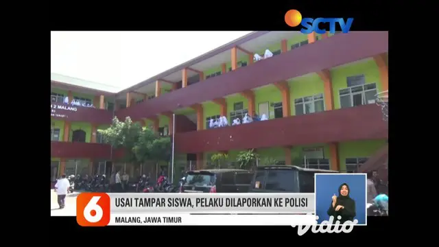Motivator yang sedang membagikan ilmunya dalam seminar di sebuah sekolah di Malang menampar 10 orang siswa. Pelaku ditangkap setelah aksinya terekam kamera ponsel siswa dan tersebar luas.