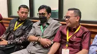 Andre Taulany menghadiri sidang perceraian. (M Altaf Jauhar/ LIputan6.com)