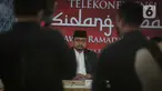 Menteri Agama Yaqut Cholil Qoumas memberikan keterangan seusai sidang Isbat penentuan awal bulan Ramadhan di Kantor Kemenag Jakarta, Jumat (1/4/2022). Pemerintah menetapkan awal bulan Ramadhan 1443 H jatuh pada hari Minggu (3/4/2022). (Liputan6.com/Faizal Fanani)