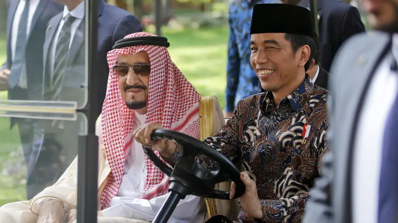 Presiden Jokowi Ajak Raja Salman Keliling Istana Merdeka-Jakarta-Pool-20170302