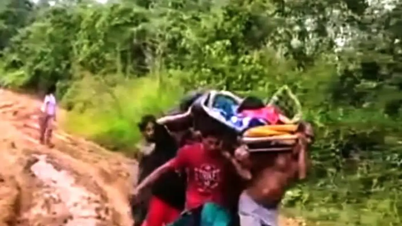Warganya Ditandu Saat Mau Melahirkan, Ini Tanggapan Gubernur Sumsel