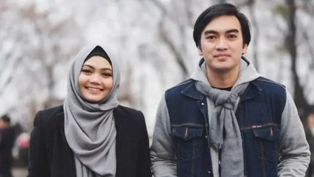 Potret Rina Nose & Ridwan Federani Anwar (Sumber: KapanLagi.com)