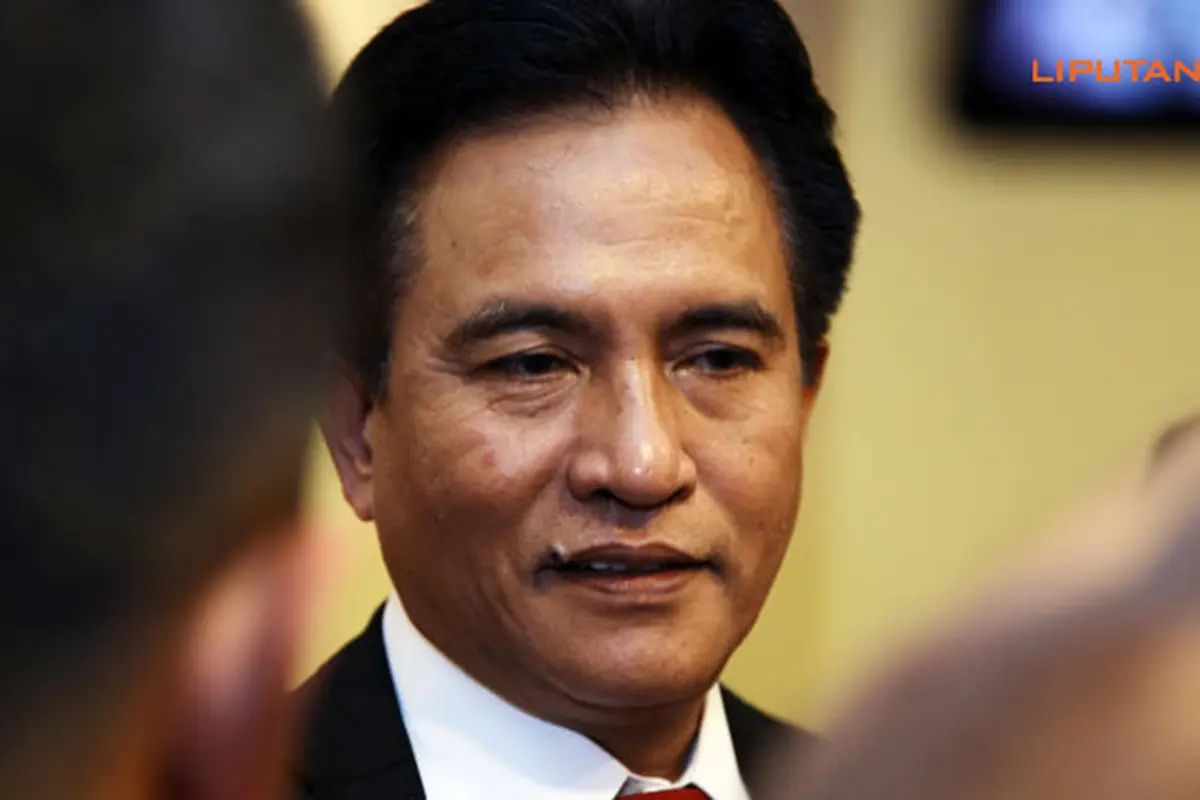 yusril-130713b.jpg