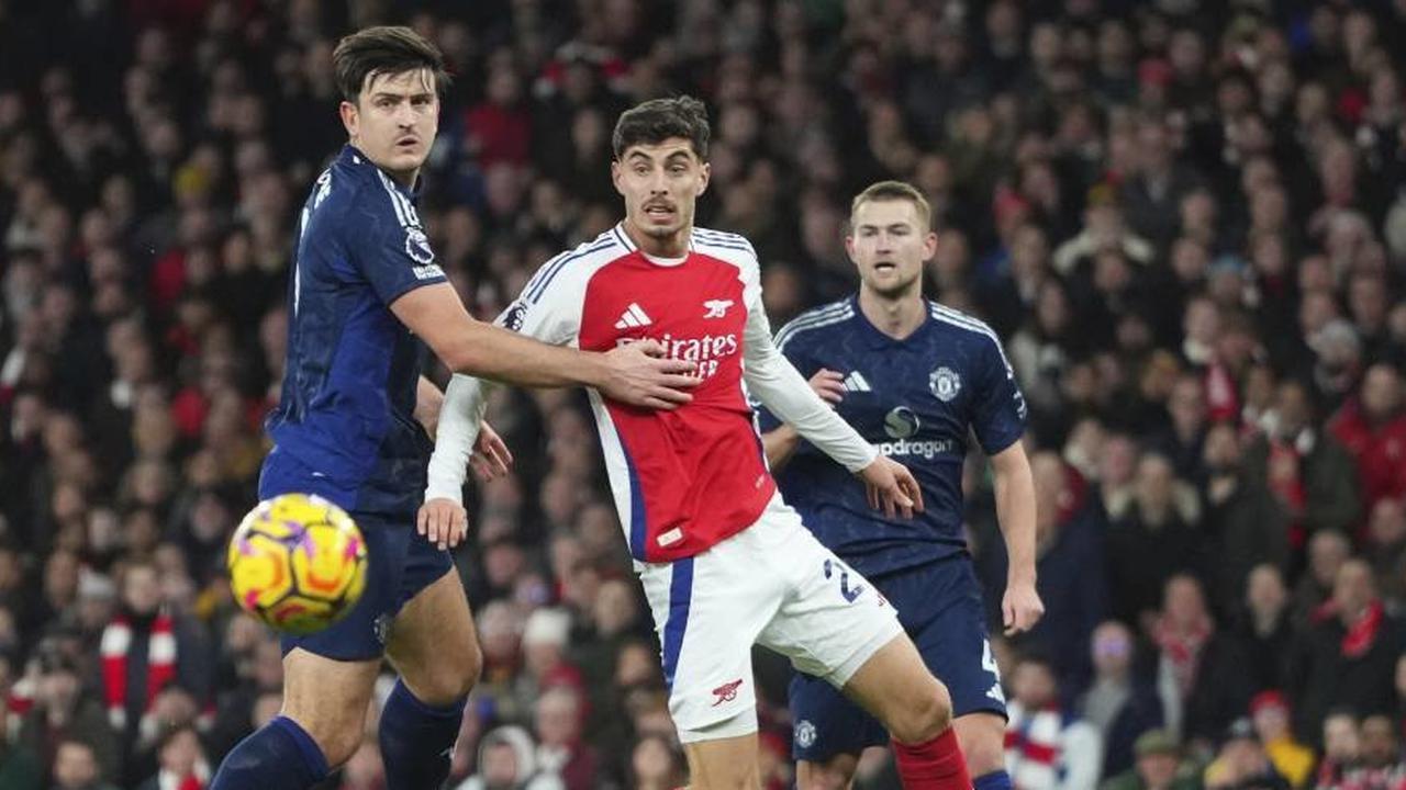 Bakal Sengit, Arsenal Diprediksi Menang Tipis di Kandang Manchester United