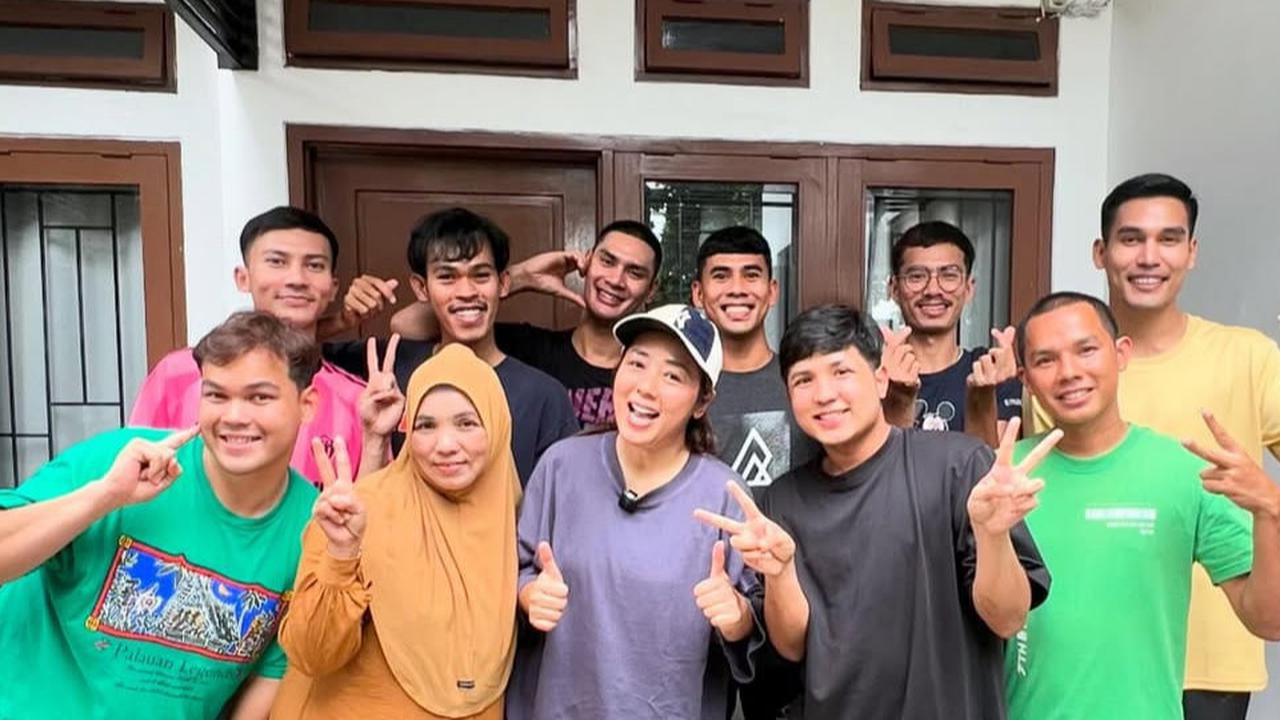 4 Potret Soimah Main ke Rumah Jirayut, Pamerkan Kedekatan bak Keluarga Sendiri