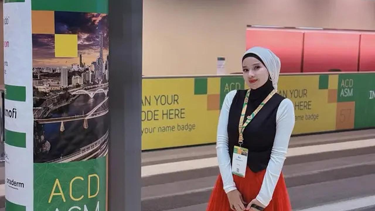 Wajah Pesohor Ayu Widyaningrum Muncul di Billboard Times Square New York City, 3 Kata Ini Curi Perhatian