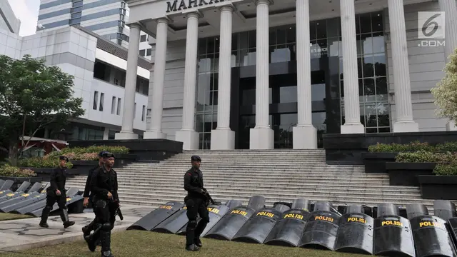 Pengawalan Ketat Gedung MK Jelang Sidang Putusan