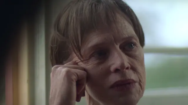 Judy Davis sebagai ibunda Nitram dalam film Nitram. (Foto: Dok. Good Thing Productions/ IMDb)
