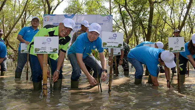 Estafet Peduli Bumi, Jaga Kelangsungan Lingkungan Hidup dengan Tanam 5.000 Bibit Pohon Mangrove
